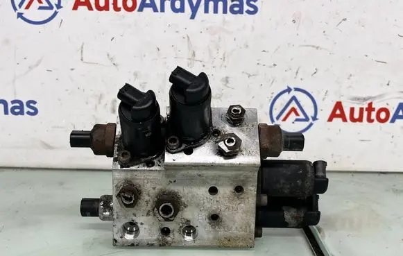 BMW 7 E65 E66 Active stabilizer control/valve assembly 6758704 37206758704 6781487