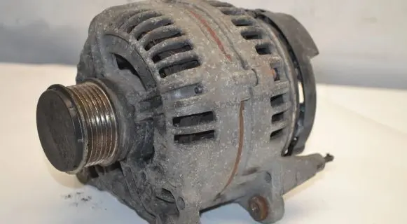 Volkswagen Golf V Generator/alternator 06F903023F 1609597710 0124525091