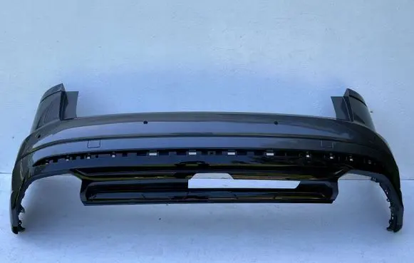 Volkswagen Touareg III Rear bumper 760807568e
