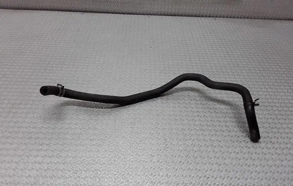 Toyota Yaris Engine coolant pipe/hose