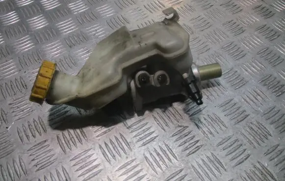 Ford Fiesta Brake booster 41230130