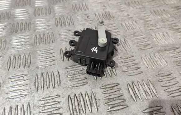 Mazda 6 Intake manifold valve actuator/motor 3618C