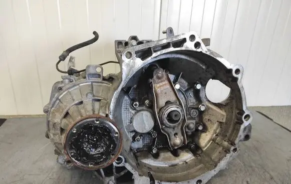 Volkswagen PASSAT B6 Manual 5 speed gearbox GXV 20FSI BLR