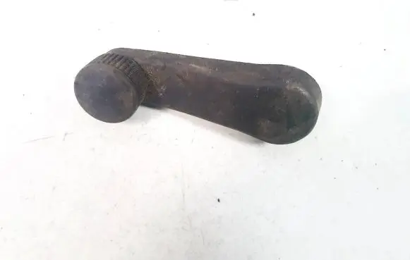 Volkswagen PASSAT B4 Front door window winding handle 3a0837581b