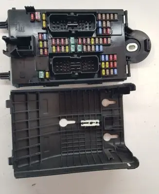 Volvo S90, V90 Fuse module 31346672