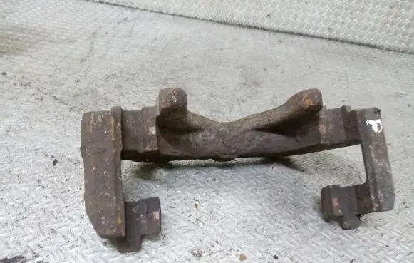 Opel Meriva A Front Brake Caliper Pad/Carrier 