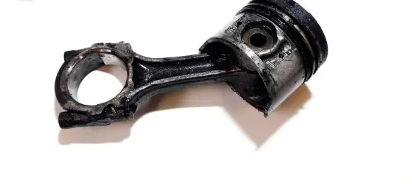 Nissan Sunny Piston with connecting rod
