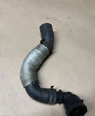 Volkswagen Polo V 6R Engine coolant pipe/hose 6R0122073B R123503