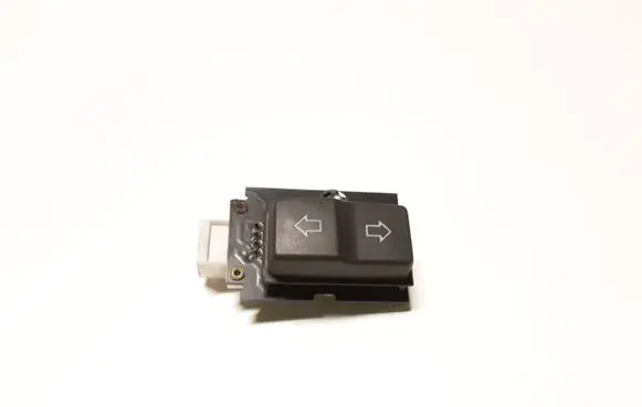 Land Rover Range Rover P38A Electric window control switch AMR37620A