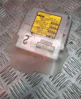 Toyota RAV 4 (XA20) Airbag control unit/module 8917042090