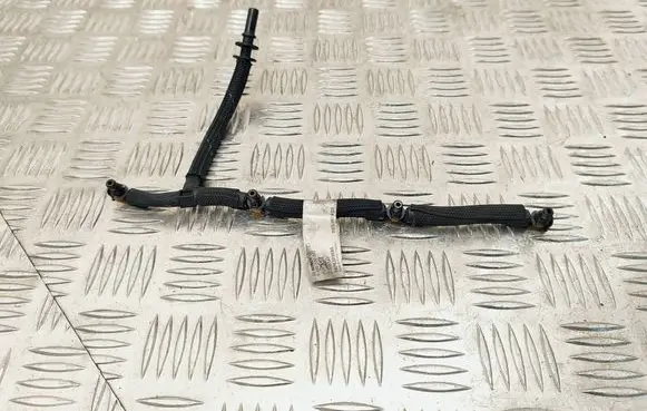 Fuel return line/hose