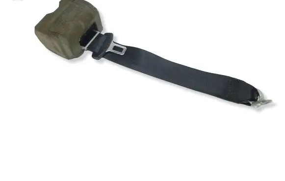 Audi A3 S3 A3 Sportback 8P Rear seatbelt 8P0857805 33054502 31054506