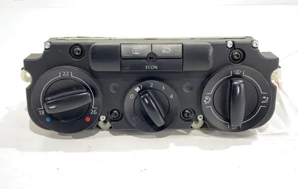 Volkswagen Golf V Interior fan control switch 