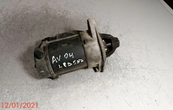 Toyota Avensis T250 Starter motor 281000D090