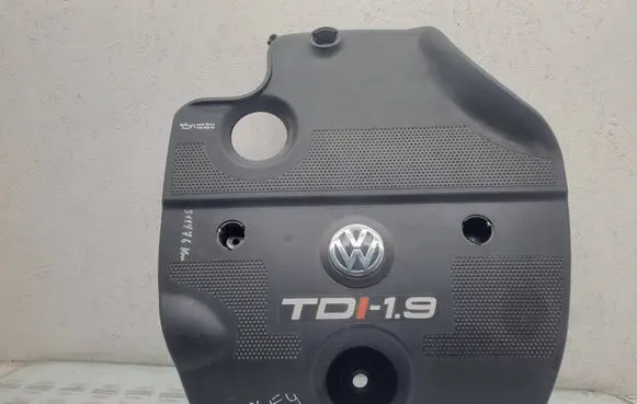 Volkswagen Golf IV Engine cover (trim) 038103925E
