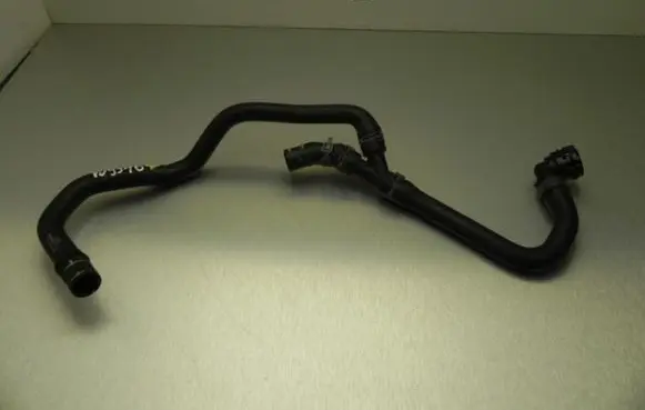 Volkswagen Golf VII Engine coolant pipe/hose 5Q0122073L VD9346