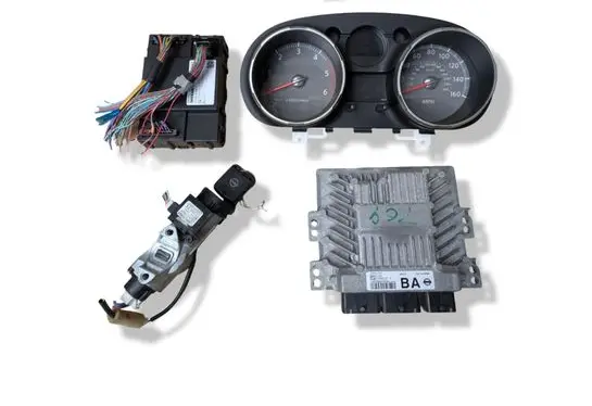 Nissan Qashqai Engine ECU kit and lock set S180033107A 23710JD59C
