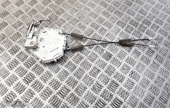 Honda FR-V Rear door lock