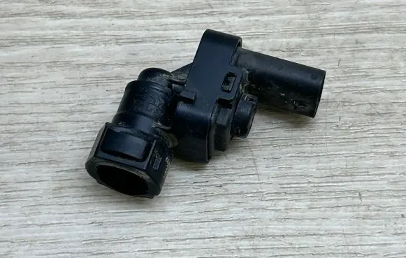 Vacuum valve