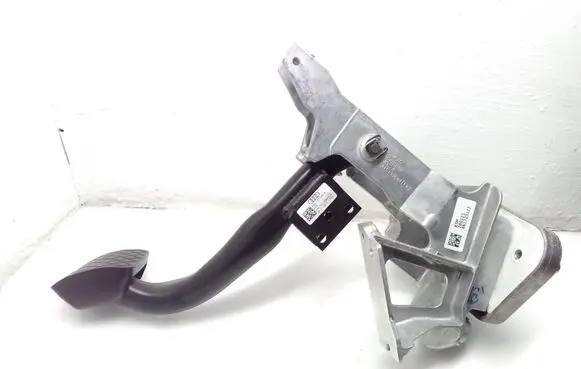 Audi e-tron Brake pedal 4KE614303A 4KL723140A 4N1723117