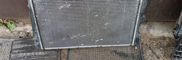 Volkswagen PASSAT B4 Coolant radiator 50275830 9619218280