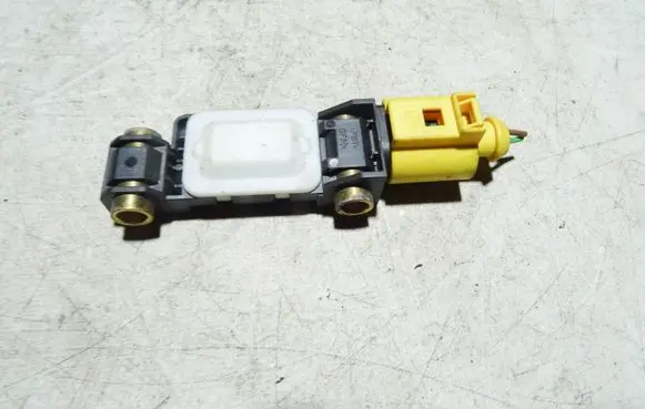 Audi A6 S6 C5 4B Airbag deployment crash/impact sensor 8E0959643E
