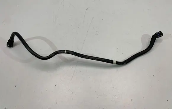 BMW 3 F30 F35 F31 Vacuum line/pipe/hose 8608036