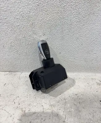 Mercedes-Benz B W246 W242 Ignition lock A2469051402
