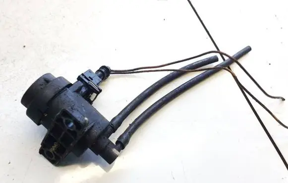 Renault Scenic I Turbo solenoid valve 7700113071
