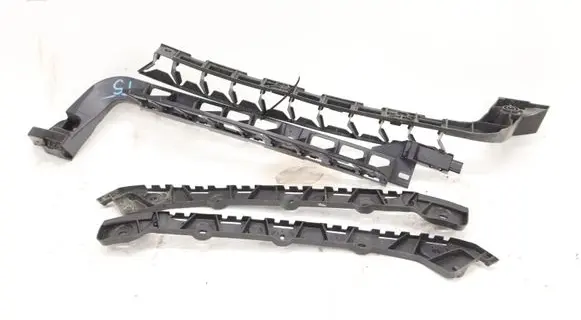 Skoda Octavia Mk3 (5E) Front bumper mounting bracket 5E98078635785955