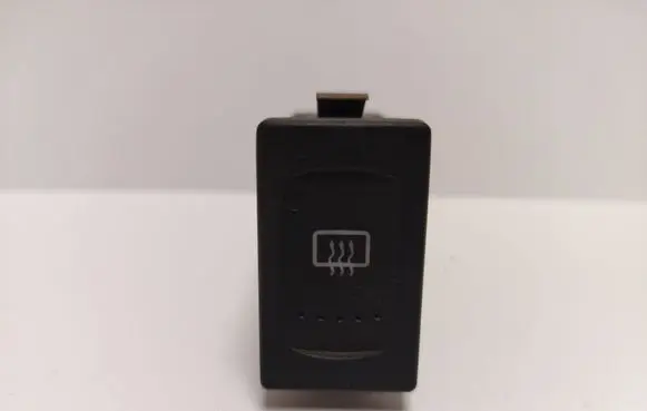 Volkswagen PASSAT B5.5 Windscreen/window heater switch 3B0959621C