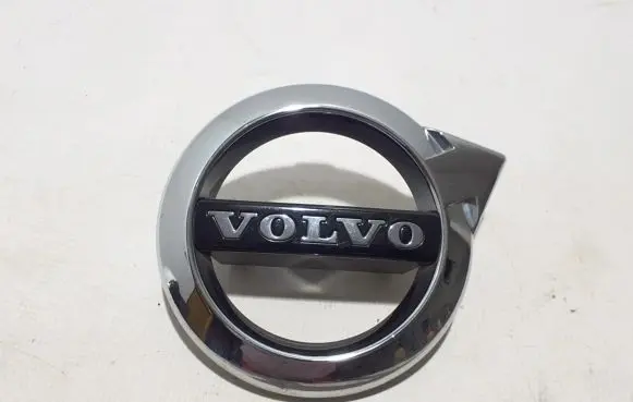 Volvo XC60 Manufacturer badge logo/emblem 31383923
