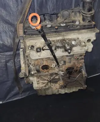 Volkswagen Transporter - Caravelle T5 Engine CFC