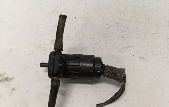 Fiat Stilo Windscreen/windshield washer pump