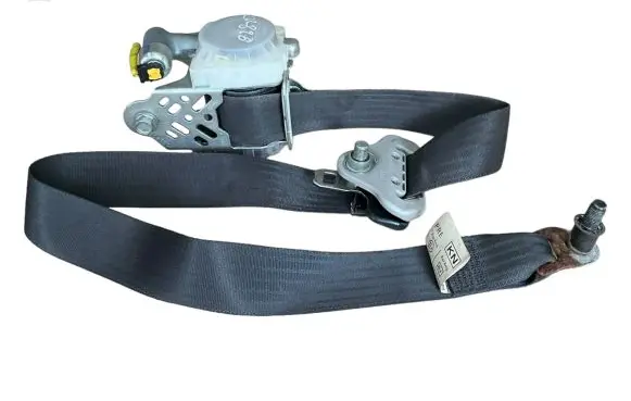 Subaru Forester SH Front seatbelt 7R3010P 029541 G087917