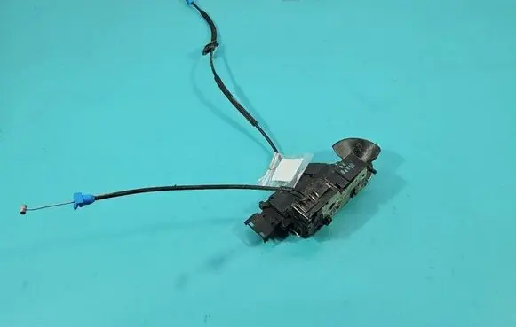Citroen C4 I Picasso Front door lock 24087158 IMPRK1540530