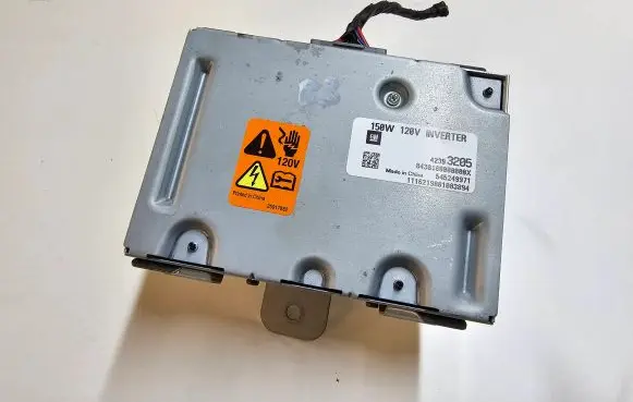 Buick Encore I Voltage converter inverter 42393205