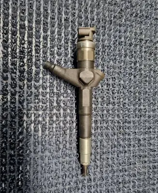 Nissan X-Trail T30 Fuel injector 16600ES60A 08H02458