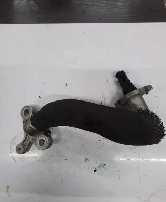 Renault Master III EGR valve line/pipe/hose 147130894R