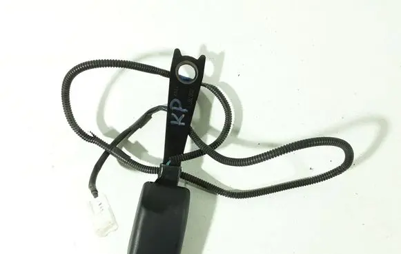 Toyota Yaris Front seatbelt buckle 668205 1067877