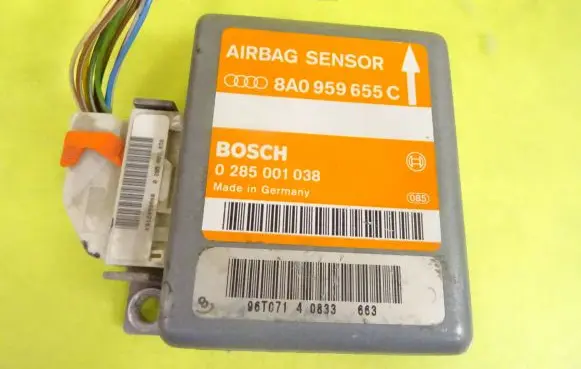 Audi A4 S4 B5 8D Airbag control unit/module 8A0959655C