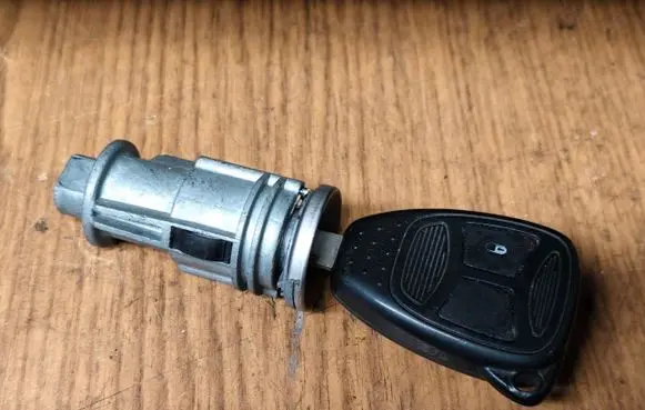 Chrysler 300 - 300C Ignition lock 05183919AA