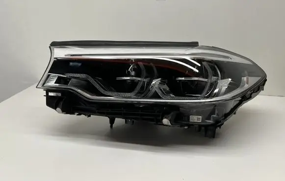 BMW 5 G30 G31 Headlight/headlamp 7439195
