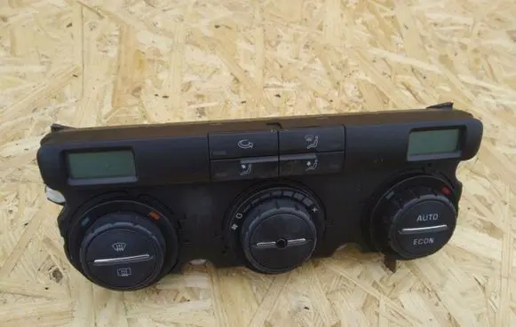 Skoda Octavia Mk2 (1Z) Climate control unit 10R-020775