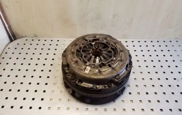 Audi A5 8T 8F Clutch set kit 0B4141025A L014230G1100