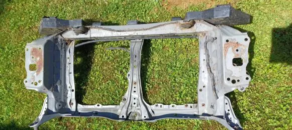 Subaru Outback (BS) Radiator support slam panel