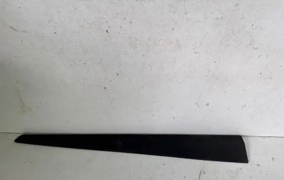 Hyundai i10 Side skirt rear trim 