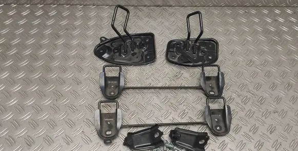 Toyota Prius (XW50) Rear seat 