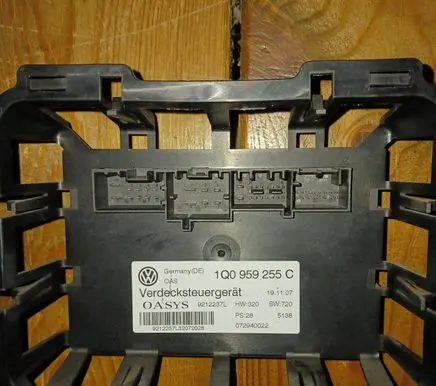 Volkswagen Eos Convertible roof control unit 1Q0959255C