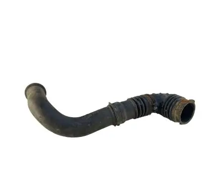 Mazda 6 Air intake hose/pipe R2AA13231